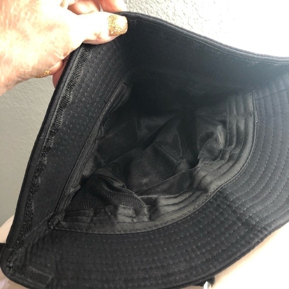 Protective Hat with detachable shield - Picture 5 of 6